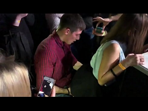 ❤️ Tunay na sex sa isang Russian nightclub. Ang 18-taong-gulang na batang babae na Ruso sa anus at puki ay nakipagkamay sa isang nightclub ❌ dekalidad na porn sa tl.pornsexer.ru ❌️❤